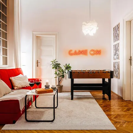 Inspiration Source With Balcony Old Town * Belgrado