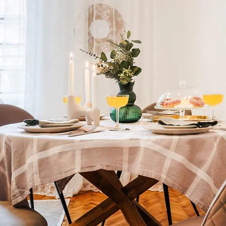 アパート Inspiration Source With Balcony Old Town