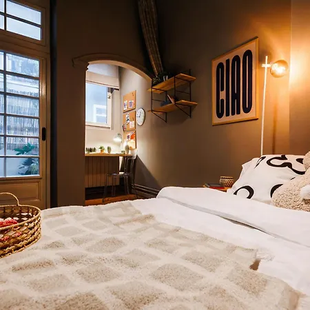 Inspiration Source With Balcony Old Town *