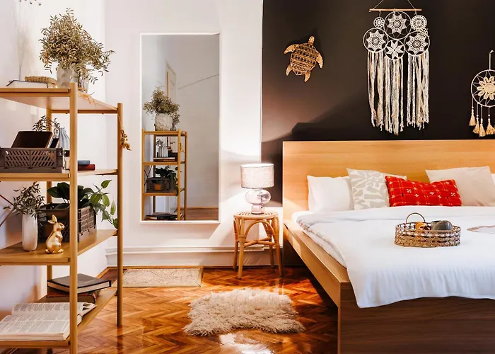 Inspiration Source With Balcony Old Town * Belgrado